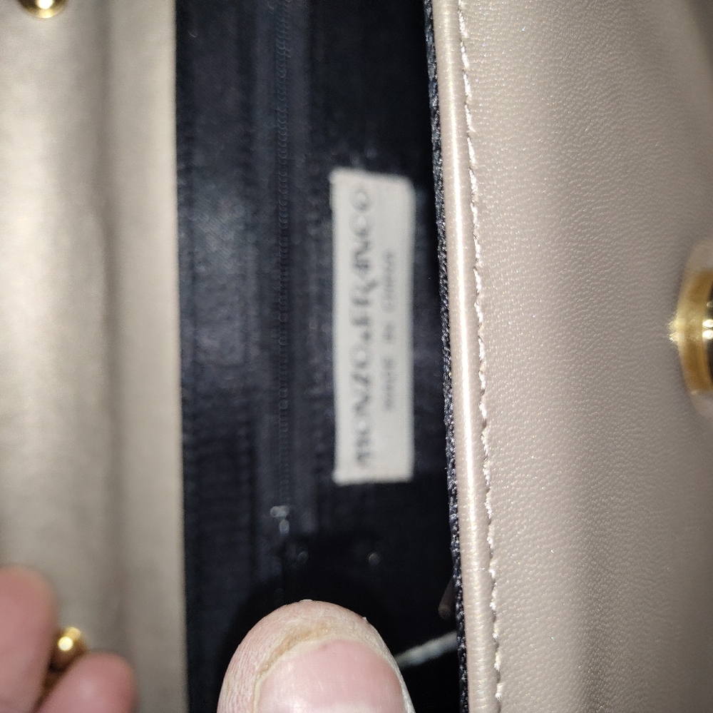 Purse - Picture 2 of 4